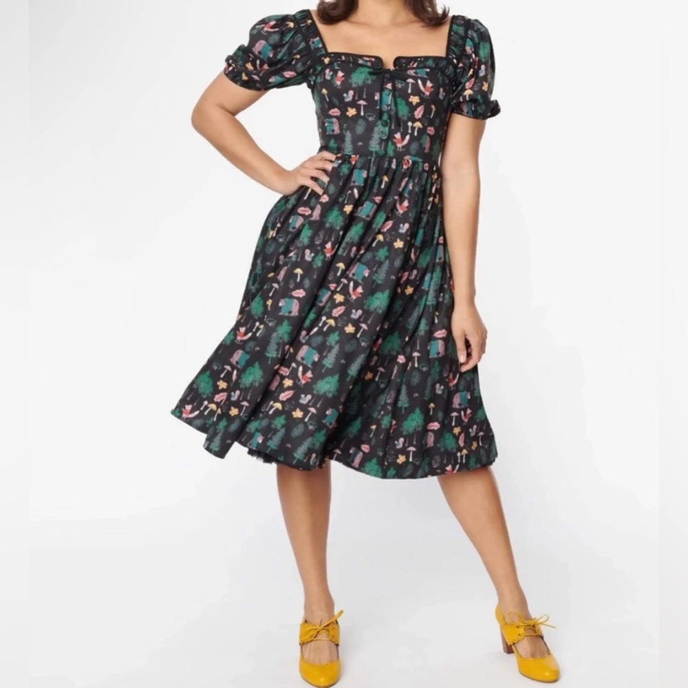 Unique Vintage Puff Sleeve Button Front Cottagecore Enchanted Forest Print Dress